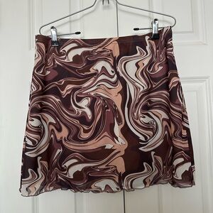 90s pattern mini skirt - size large - never worn